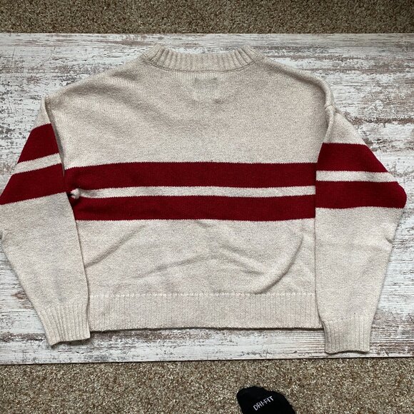 AE X PEANUTS SNOOPY CREWNECK SWEATER. SIZE SMALL. - Picture 4 of 5